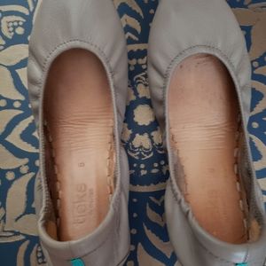 Taupe Tieks flats